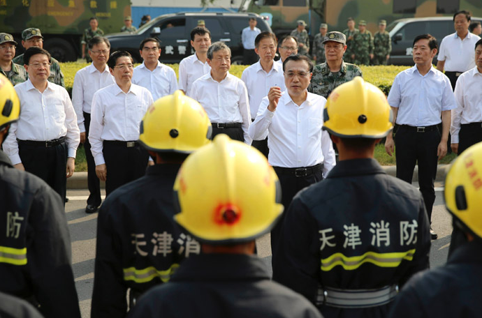 李克强：救援官兵是这座城市的守护神